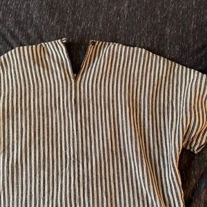 Striped brown t shirt!